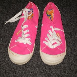 Nwot hot pink sneakers